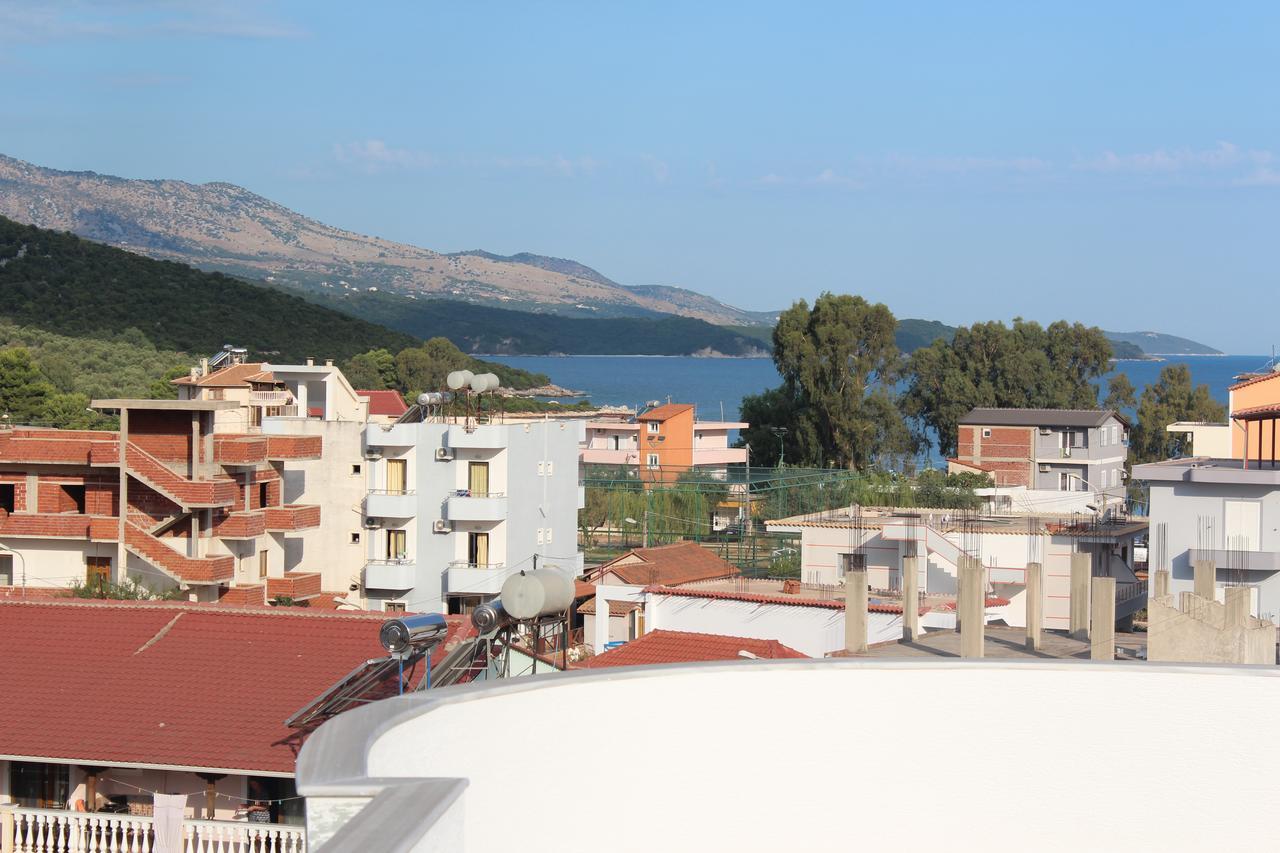 Family Hotel Haruni Ksamil Esterno foto